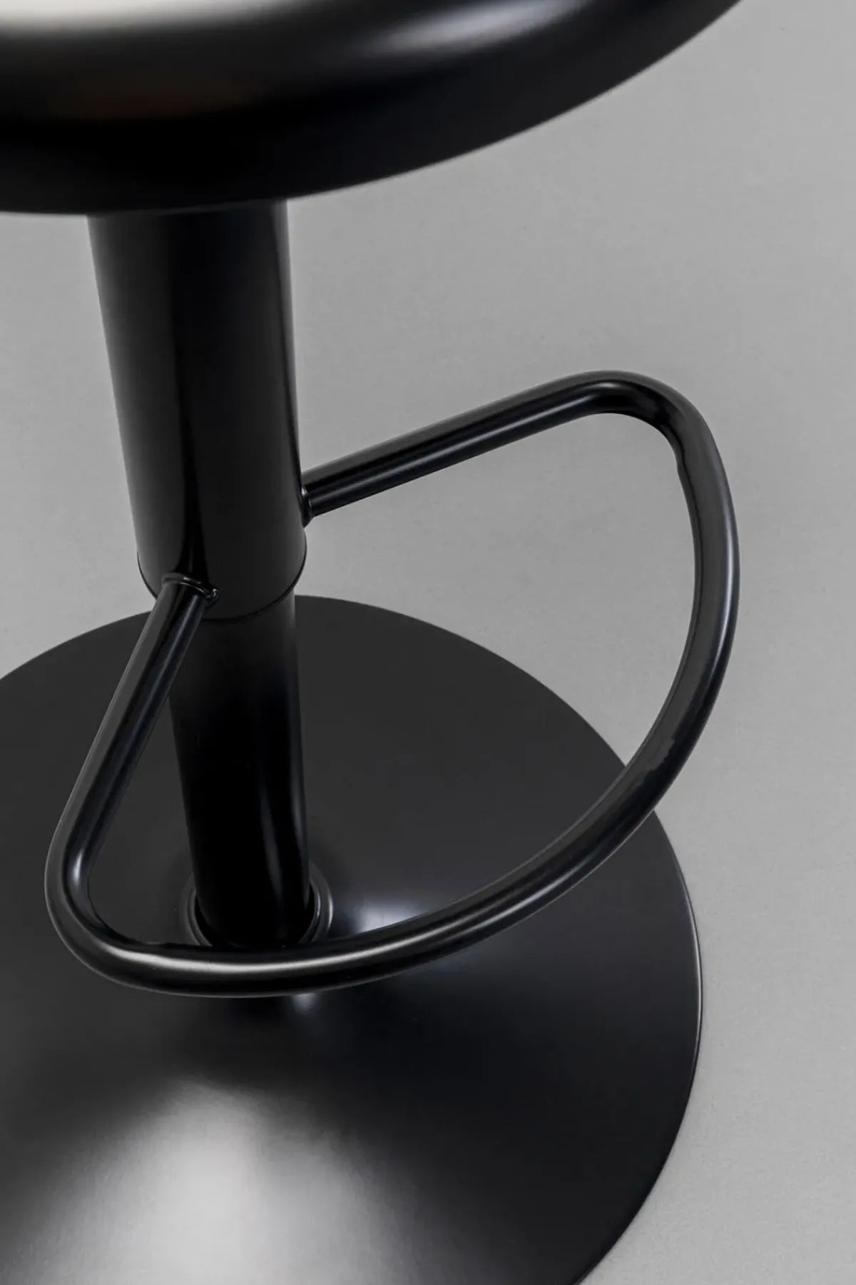 KARE24.se Barpall Kalea - Svart - KARE Design Online