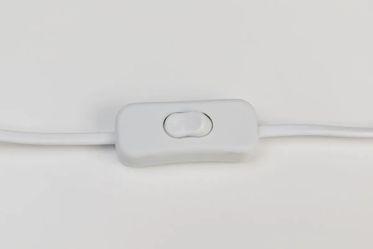 KARE24.se Bordslampa Animal Rabbit - Vit/Grön, 68cm - KARE Design New
