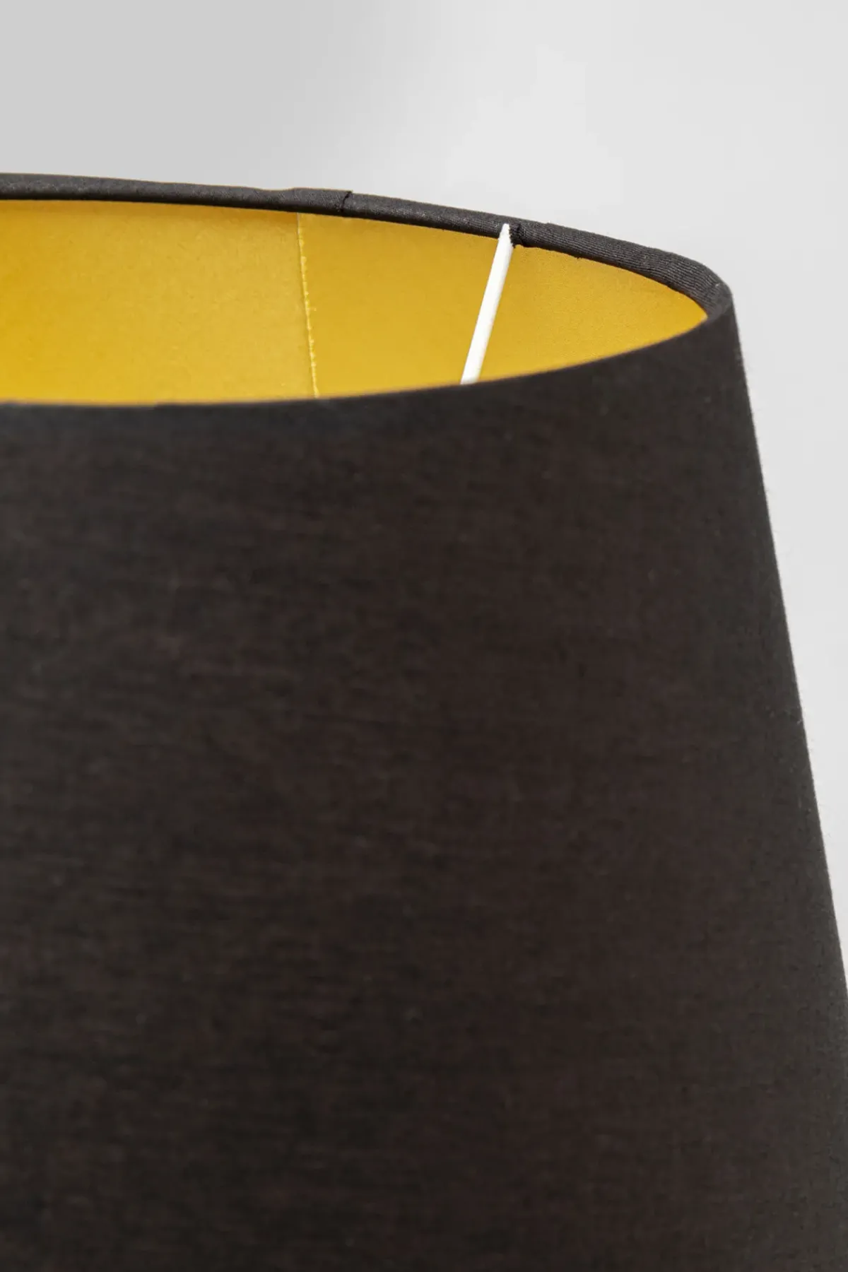 KARE24.se Bordslampa Horse - Svart/Brun, 50cm - KARE Design Discount