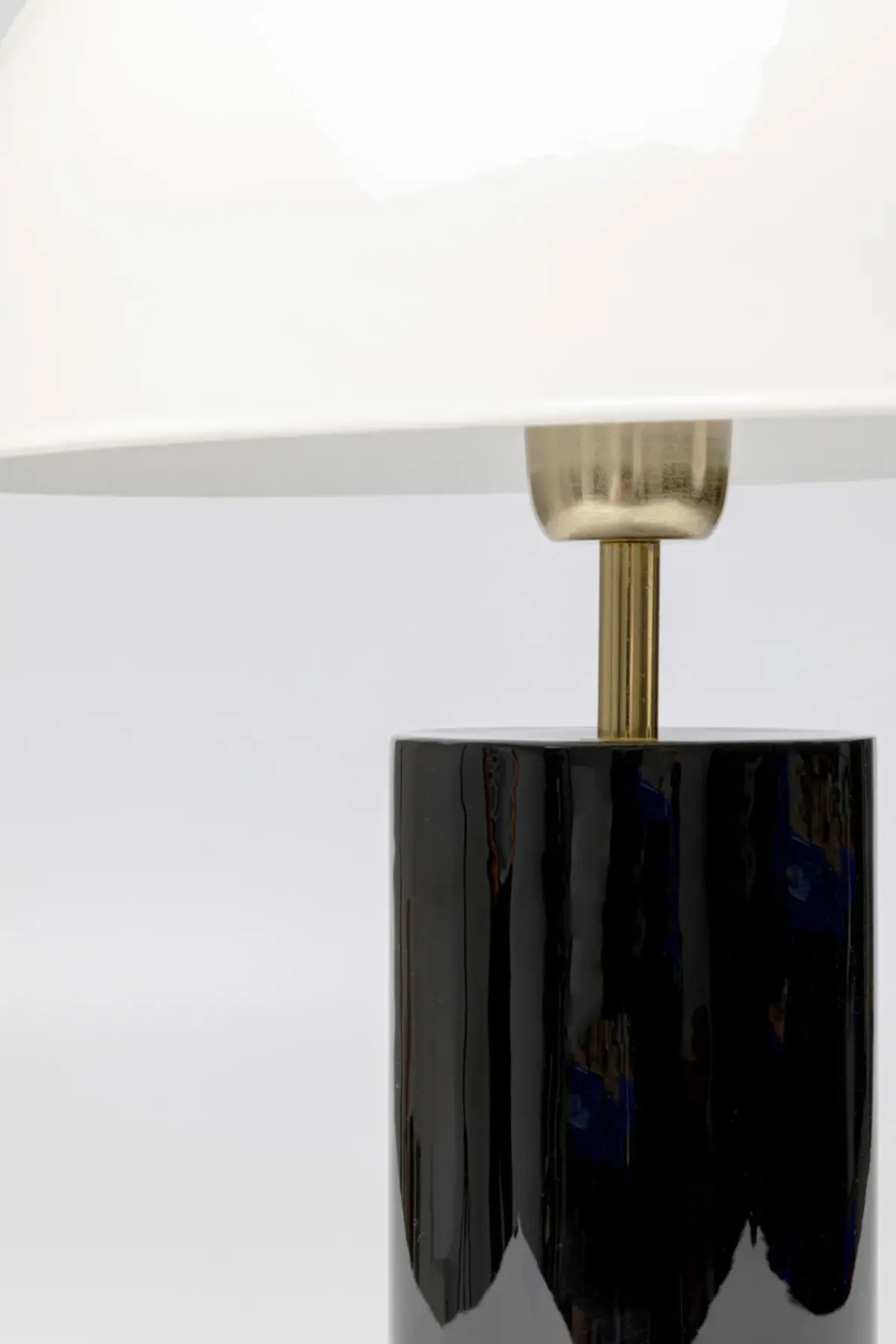 KARE24.se Bordslampa Josy - Svart/Vit, 51cm - KARE Design Clearance