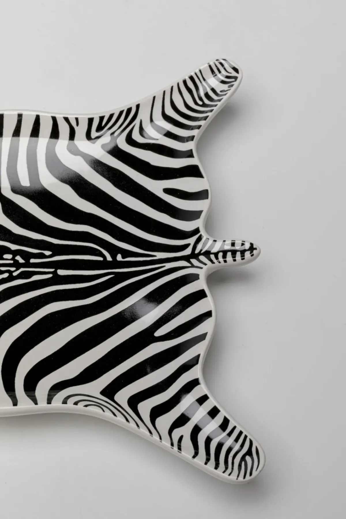 KARE24.se Dekorfat Zebra - Skål, 21x15cm - KARE Design Sale