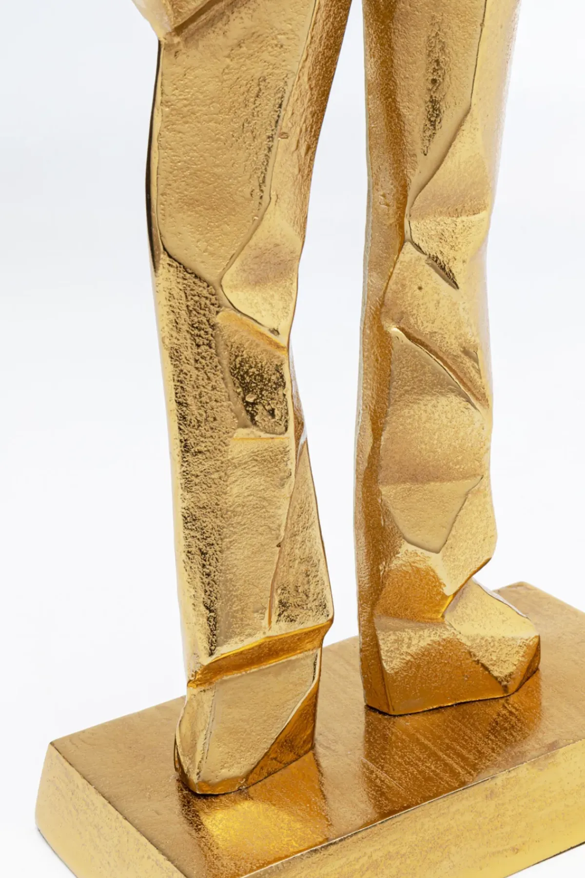 KARE24.se Dekor Standing Man - Guldfinish, 62cm - KARE Design Hot