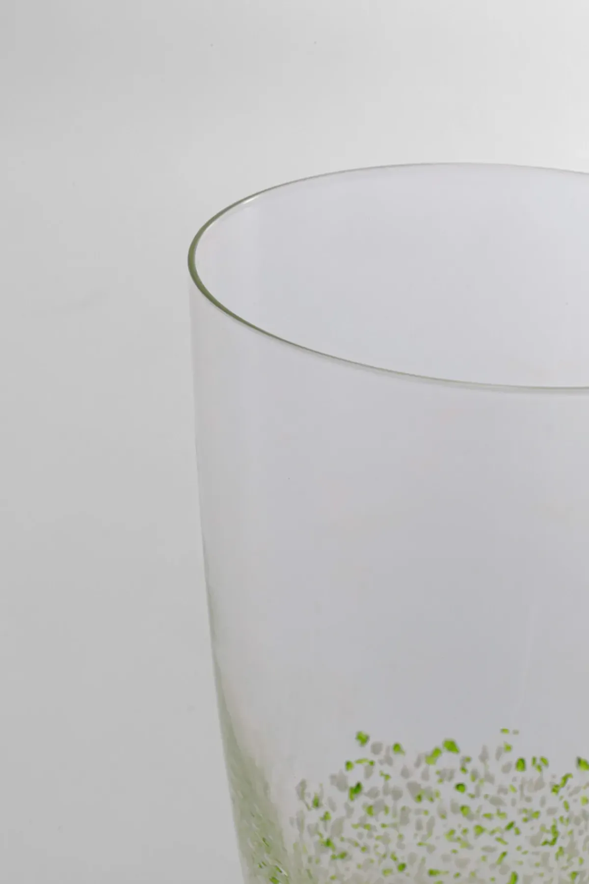 KARE24.se Dricksglas Confetti - Grön - KARE Design Discount