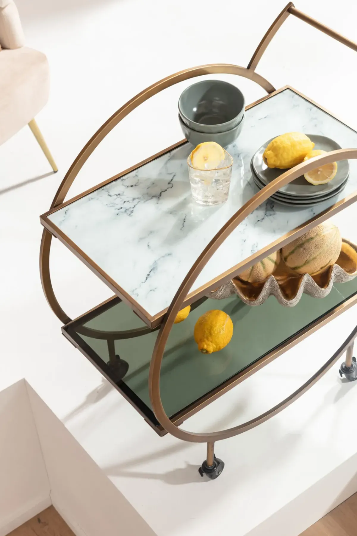KARE24.se Drinkvagn Loft - Mässing - KARE Design New