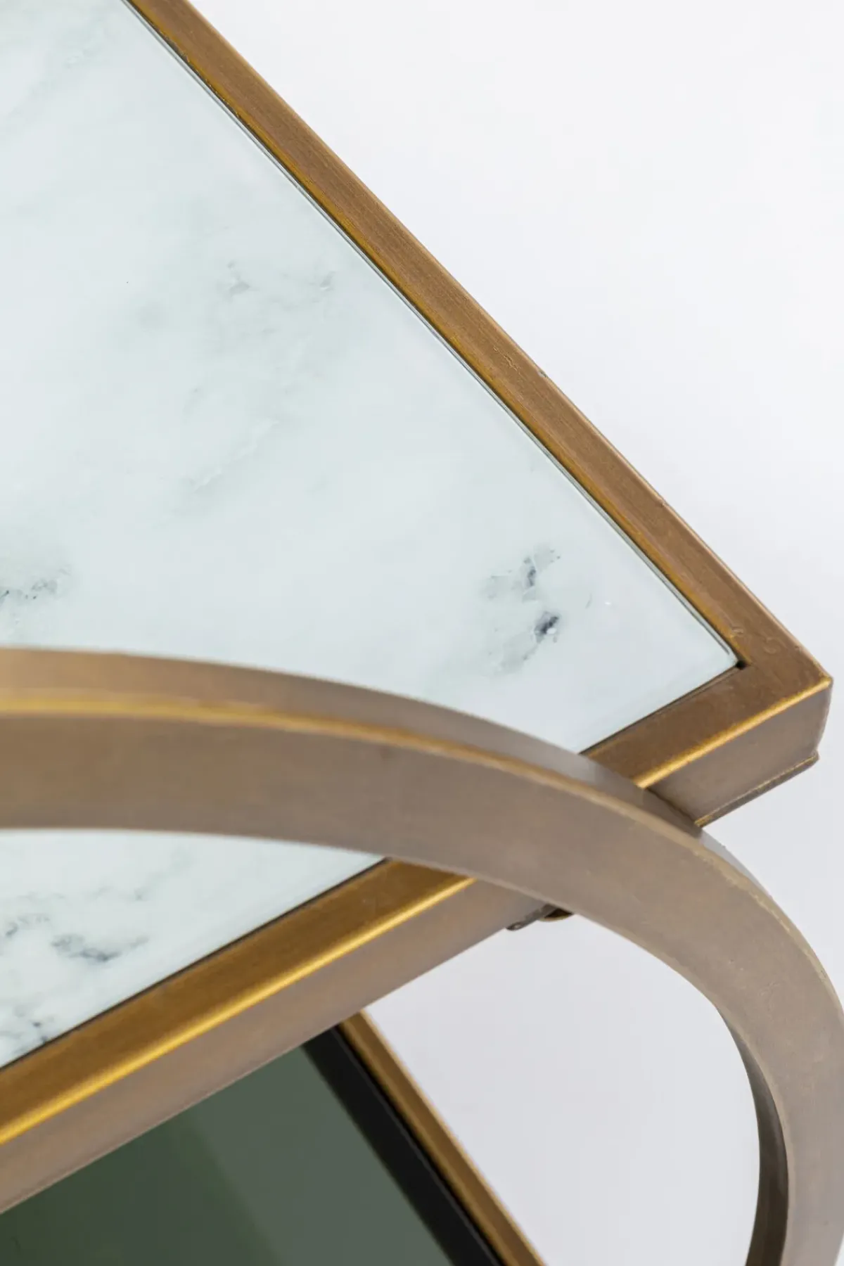KARE24.se Drinkvagn Loft - Mässing - KARE Design New