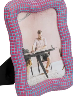KARE24.se Fotoram Wavy - Pink, 18x23cm - KARE Design Online