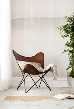 KARE24.se Fåtölj Butterfly Brun Econo - KARE Design Online