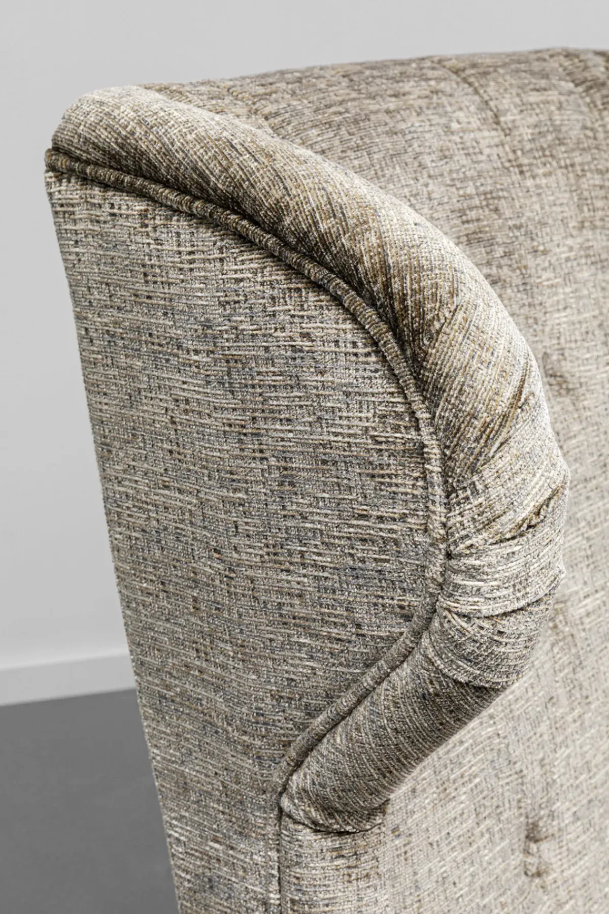 KARE24.se Fåtölj Granny - Grå - KARE Design Hot