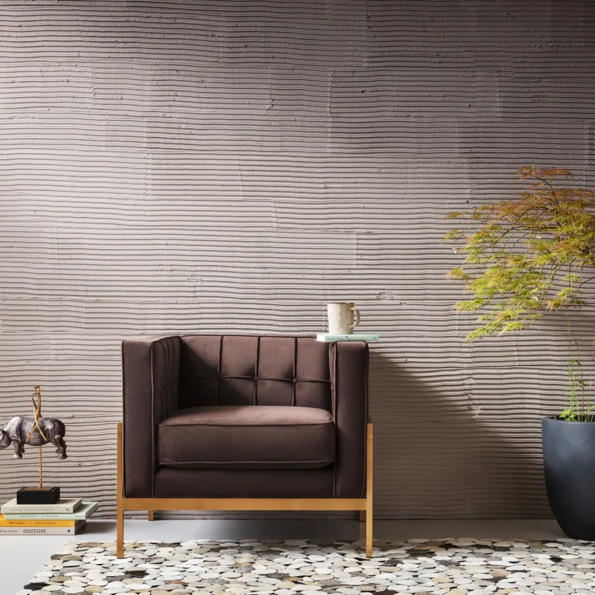 KARE24.se Fåtölj Loft - Brun Sammet/Mässing - KARE Design Best