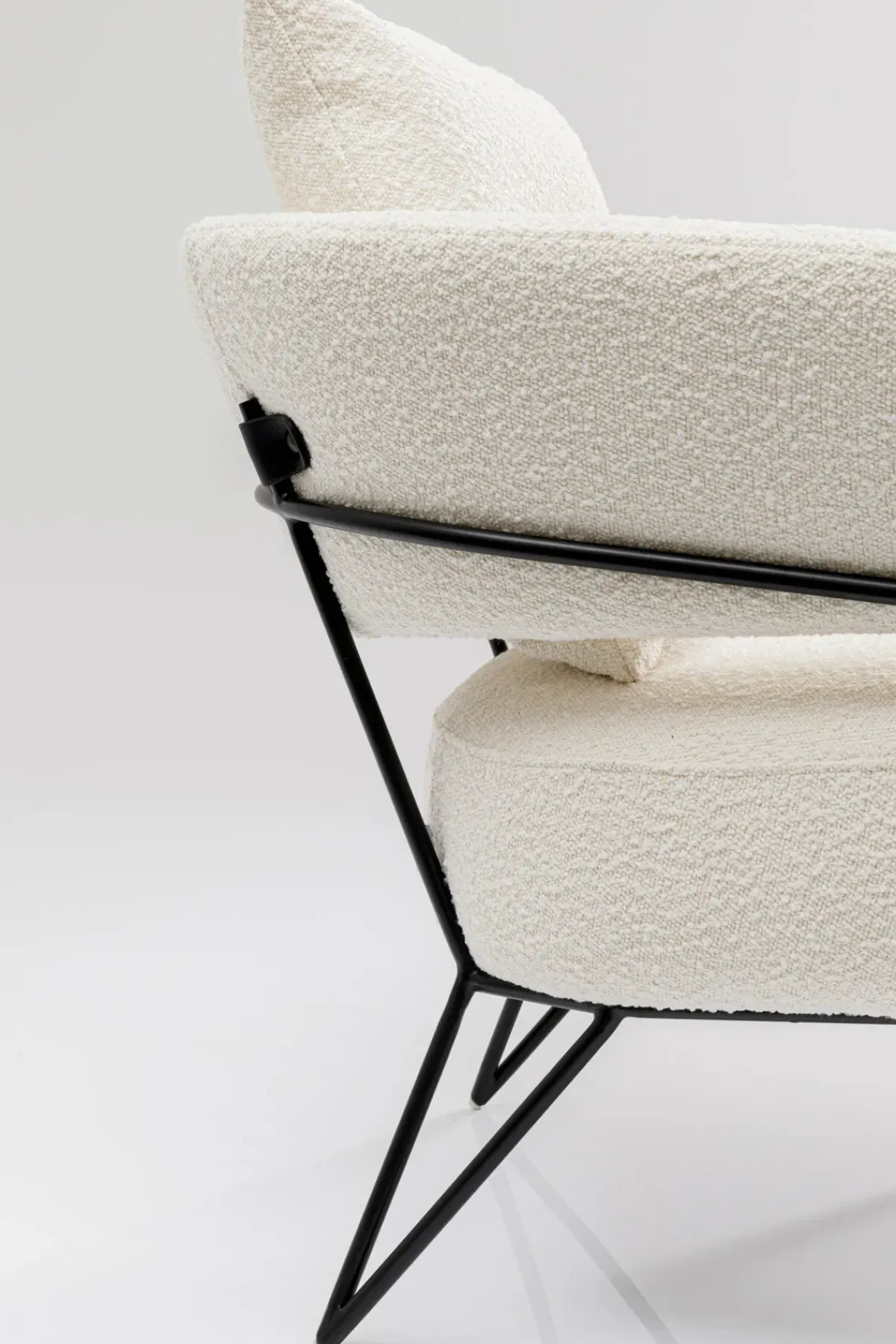 KARE24.se Fåtölj Peppo - Vit - KARE Design