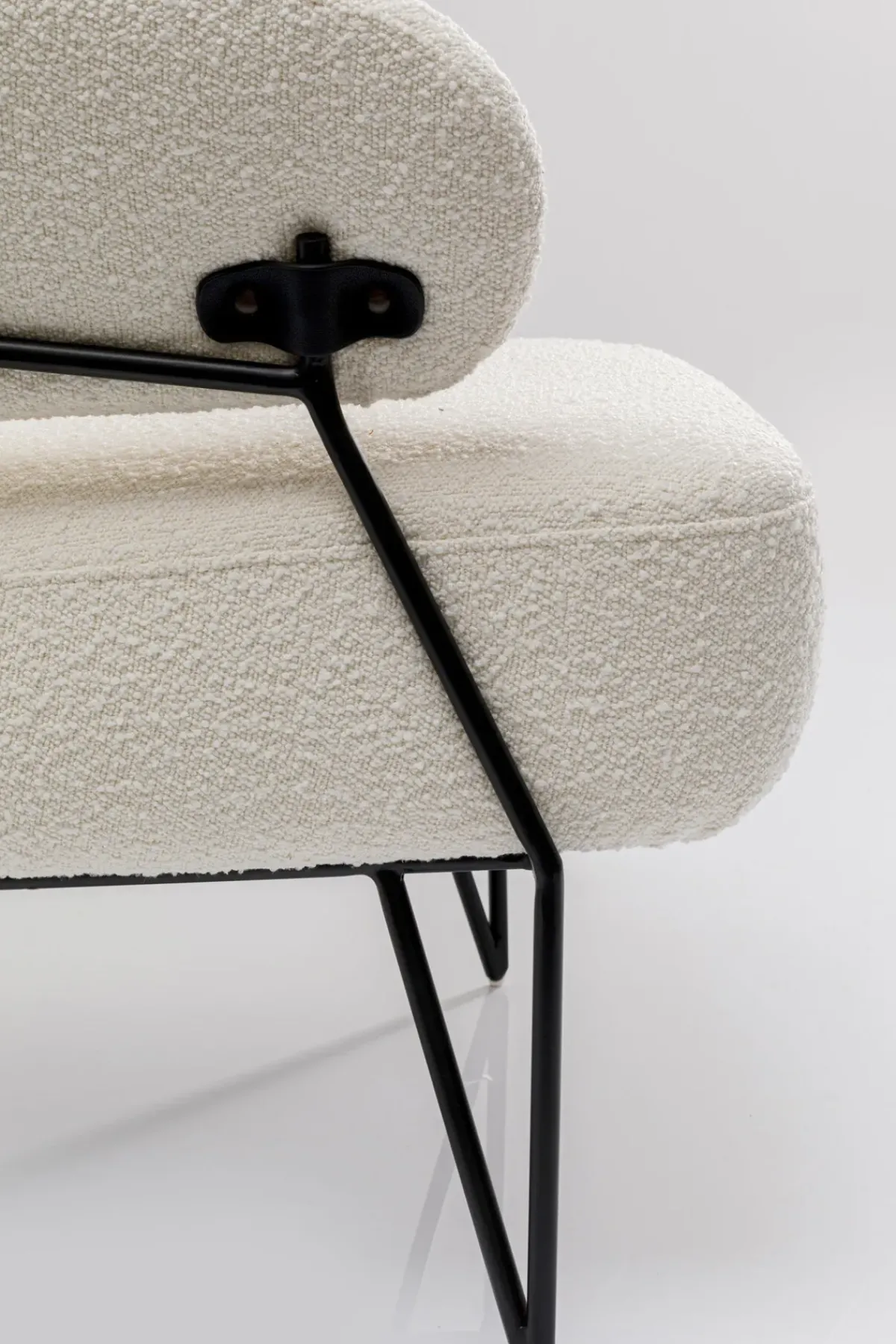 KARE24.se Fåtölj Peppo - Vit - KARE Design