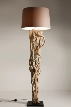 KARE24.se Golvlampa Scultra - Rustik Träfot, Skärm i Sand/Beige, 158cm - KARE Design Discount