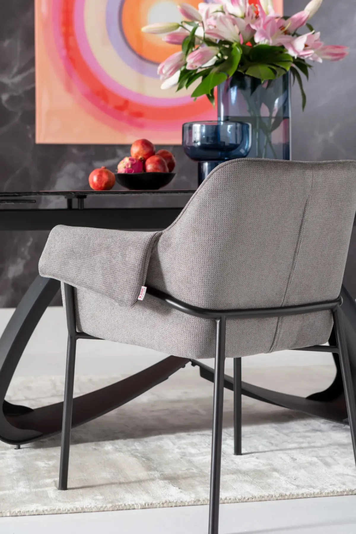 KARE24.se Karmstol Bess - Stol med armstöd, Grå - KARE Design Sale
