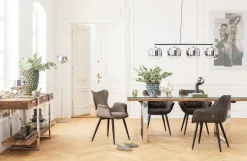 KARE24.se Karmstol Dream - Stol i Brun Sammet/Svarta Ben med Armstöd - KARE Design Online