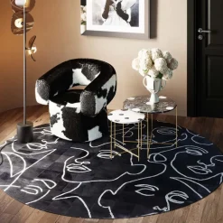 KARE24.se Matta Art Faces - Svart, Ø250cm - KARE Design Online