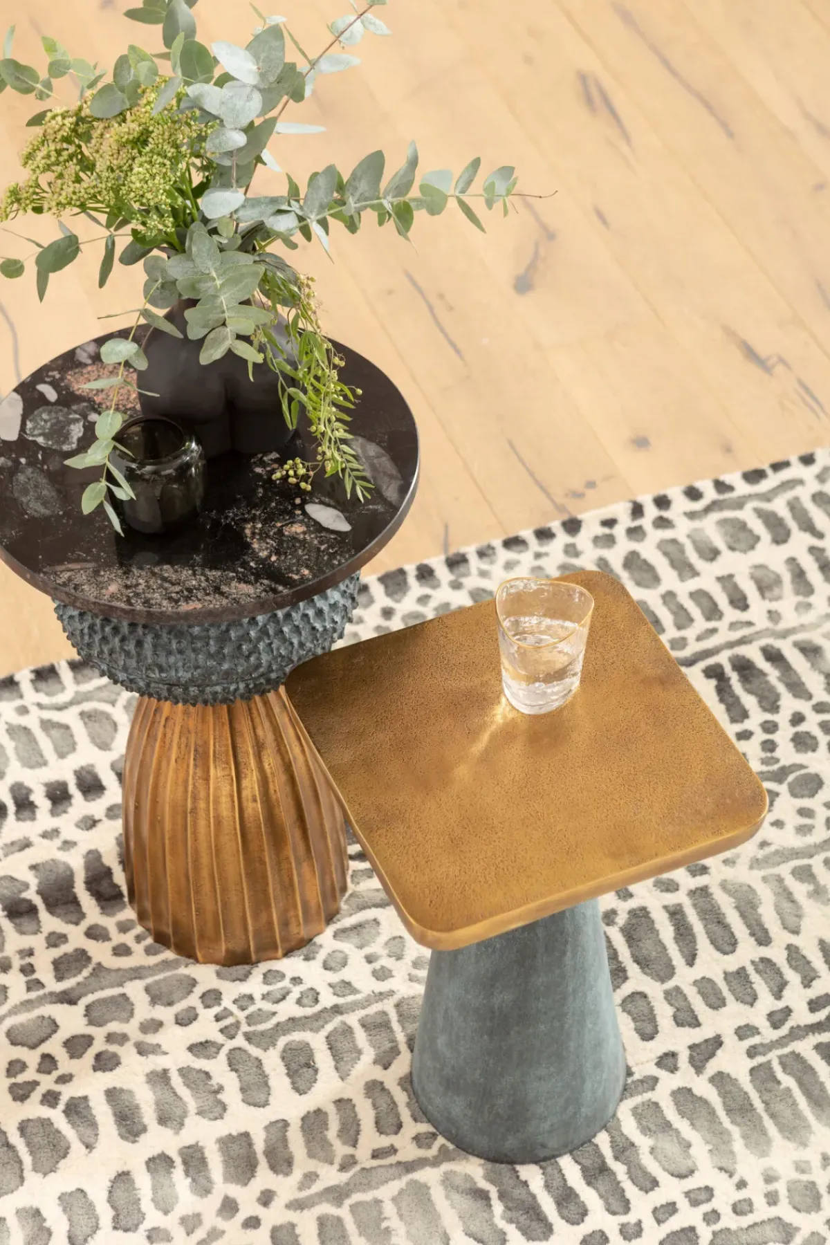KARE24.se Sidbord Masha - KARE Design Online