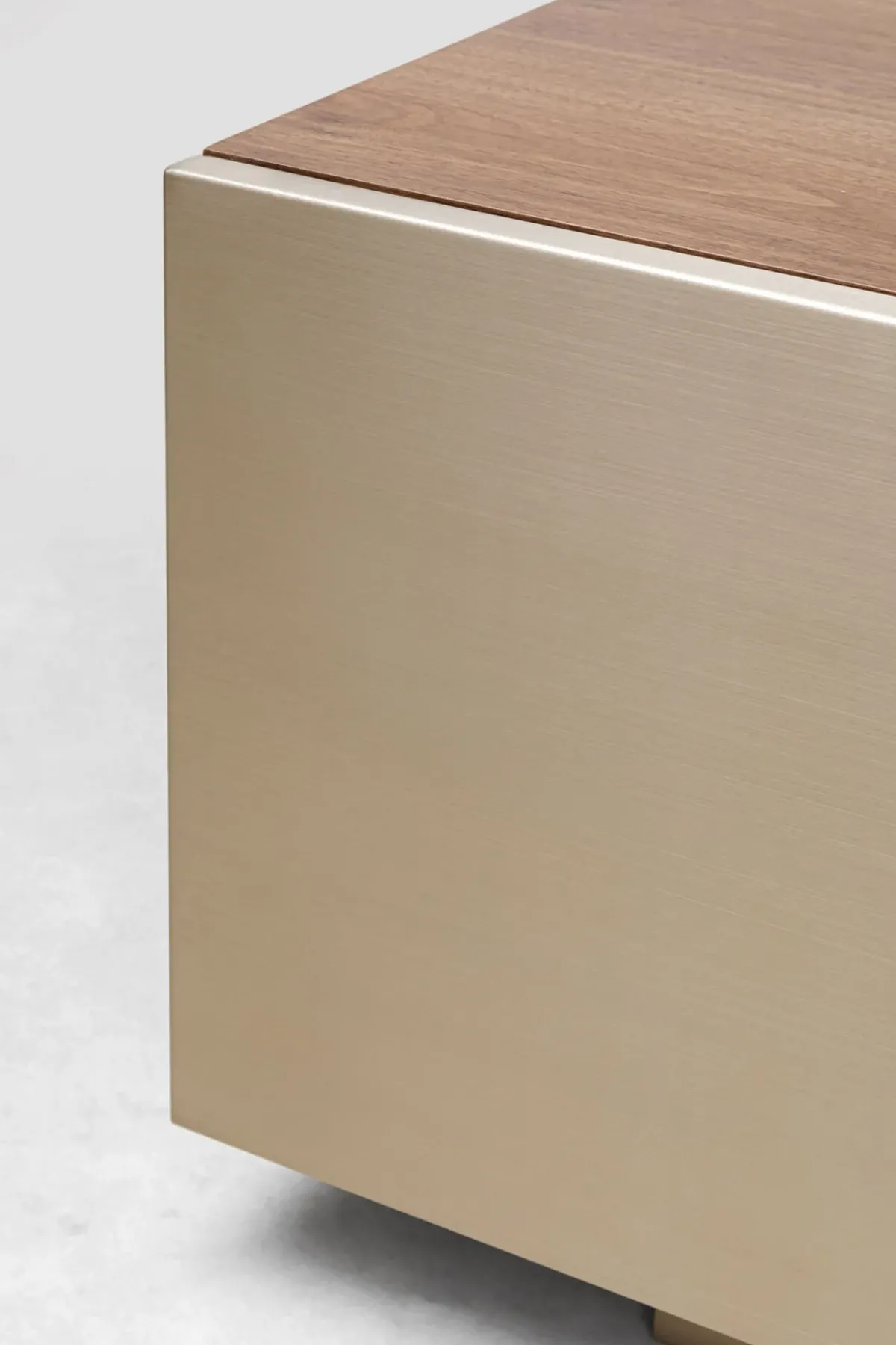 KARE24.se Sideboard Bravo - 200x42cm - KARE Design Outlet