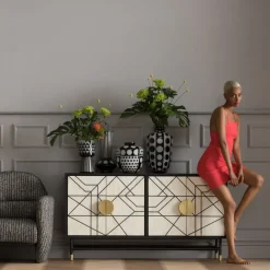 KARE24.se Sideboard Credenza - 4 Dörrar, 80x150cm - KARE Design Outlet