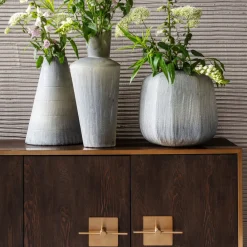 KARE24.se Sideboard Osaka - Mörkt Trä/Borstad Mässing, 4 Dörrar - KARE Design New