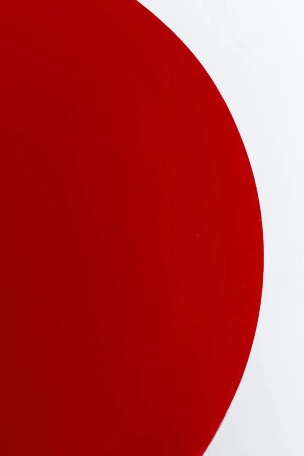 KARE24.se Sidobord Domero Checkers - Röd Ø40cm - KARE Design Online