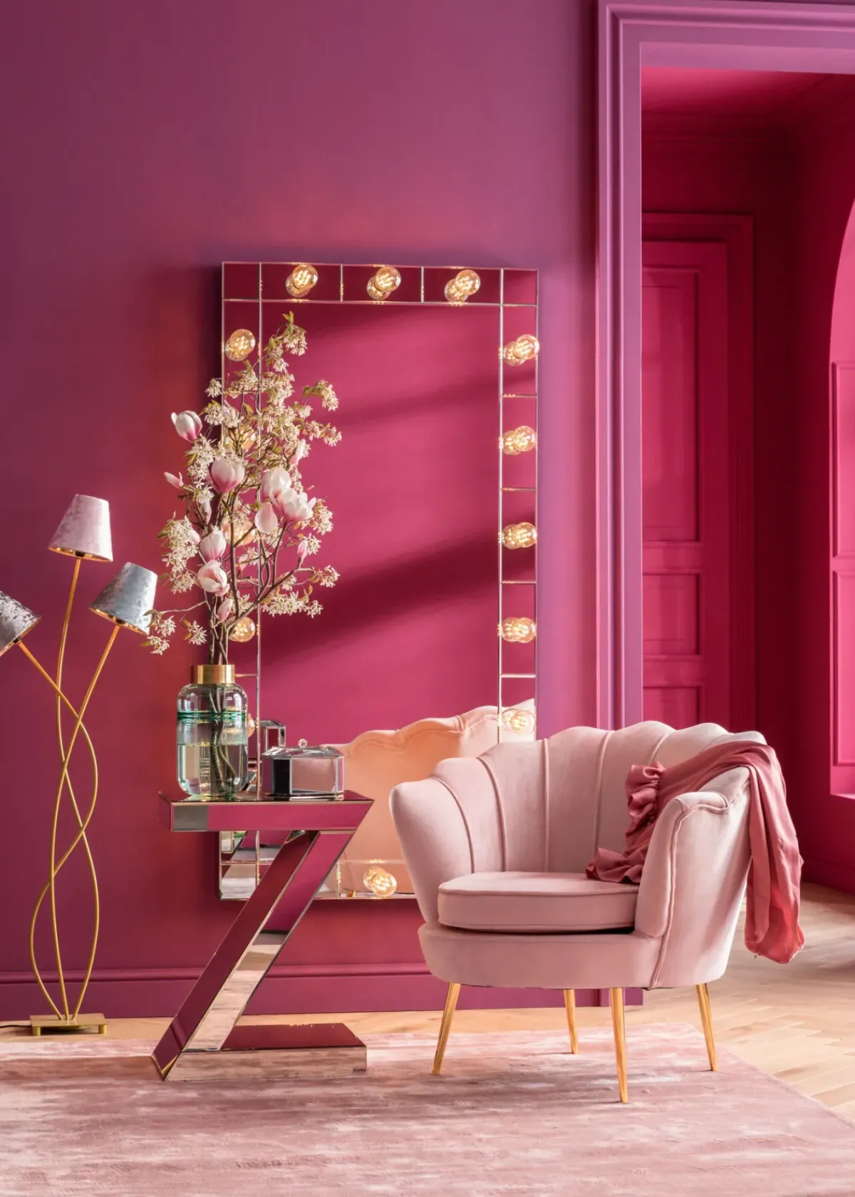 KARE24.se Sidobord Z Luxury - Champangefärgat Spegelglas - KARE Design Hot