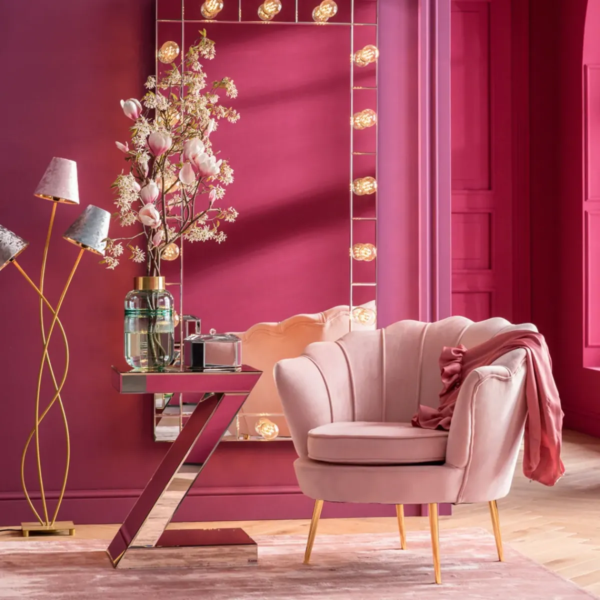KARE24.se Sidobord Z Luxury - Champangefärgat Spegelglas - KARE Design Hot