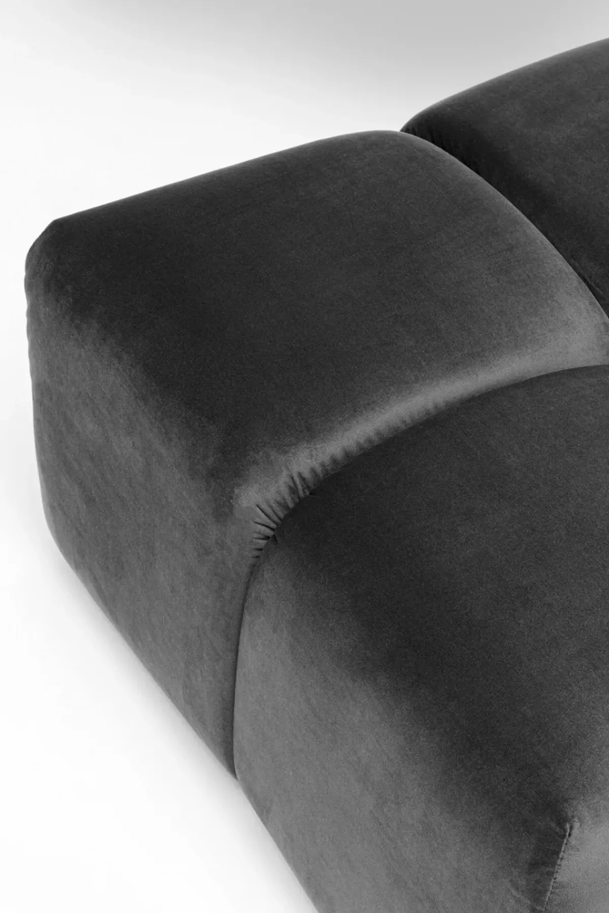 KARE24.se Sittpuff - Modul Belami - Grå sammet - KARE Design