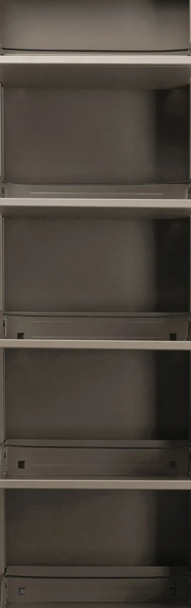 KARE24.se Skoskåp Caruso - Taupe, 170x50cm - 5 Lådor - KARE Design Best