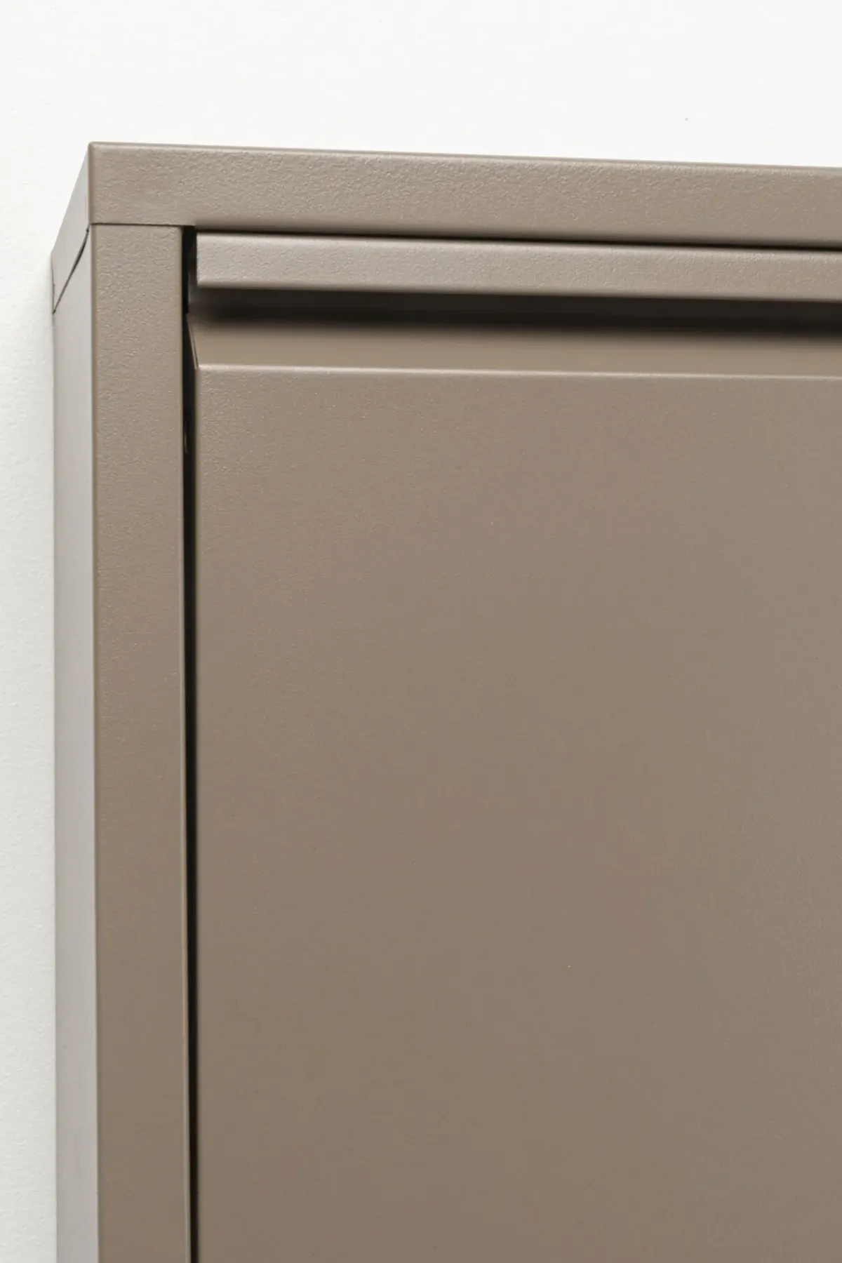 KARE24.se Skoskåp Caruso - Taupe, 170x50cm - 5 Lådor - KARE Design Best