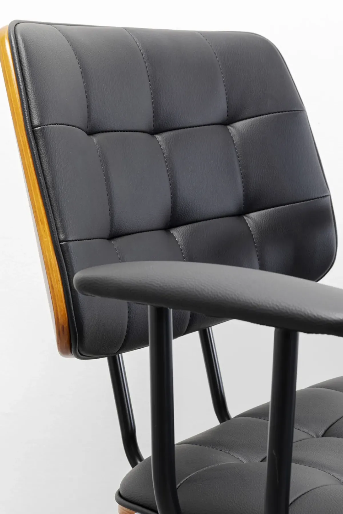 KARE24.se Skrivbordsstol Nelly - Svart - KARE Design New