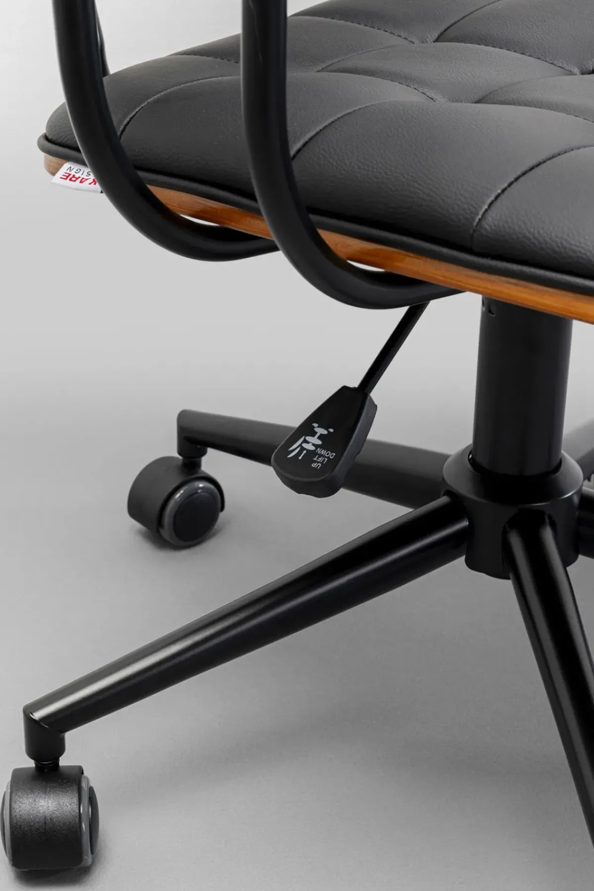 KARE24.se Skrivbordsstol Nelly - Svart - KARE Design New