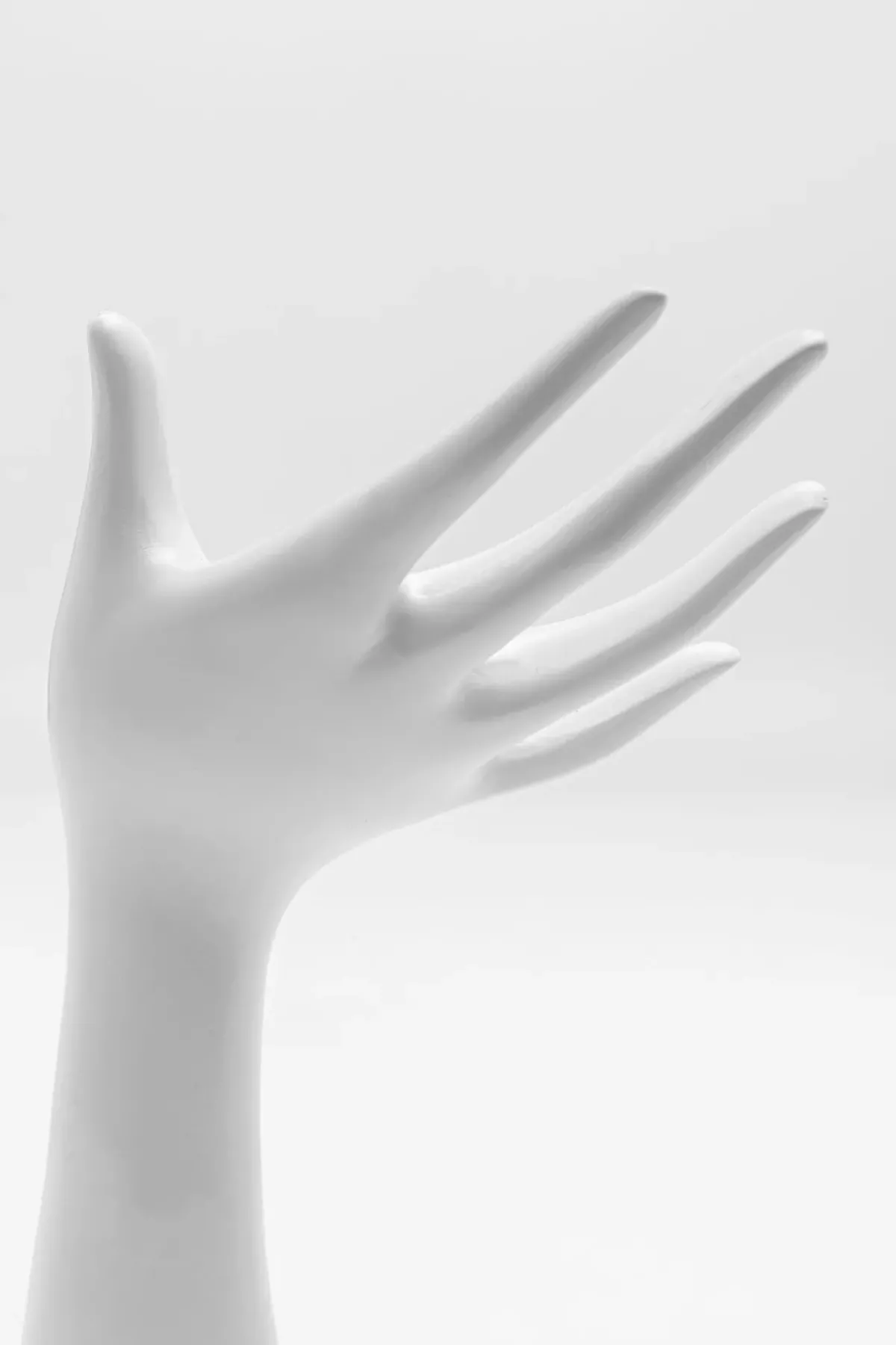 KARE24.se Smyckesförvaring Hand - Vit - KARE Design