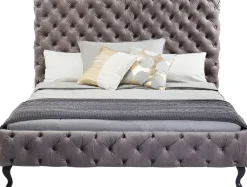 KARE24.se Säng Desire Hög 160x200cm - Grå Sammet - KARE Design Outlet