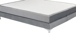 KARE24.se Sänggavel Benito Grå 180x200cm - KARE Design