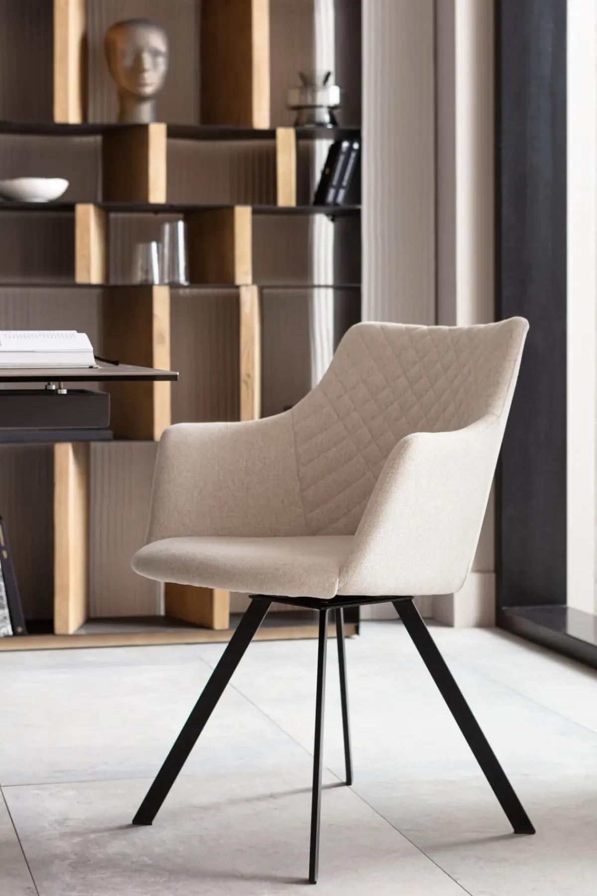 KARE24.se Snurrstol Coco - Creme Vit - KARE Design Hot