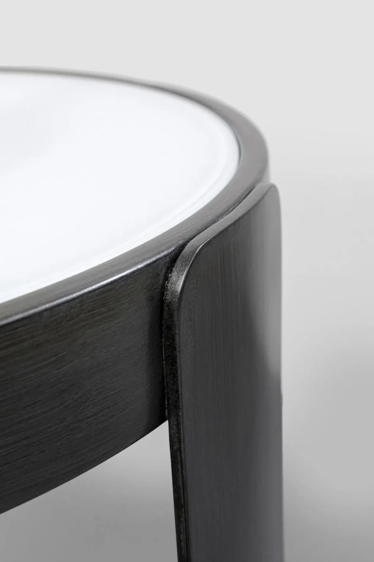 KARE24.se Soffbord Perelli - Set med 3 Sidobord - Svart - KARE Design New