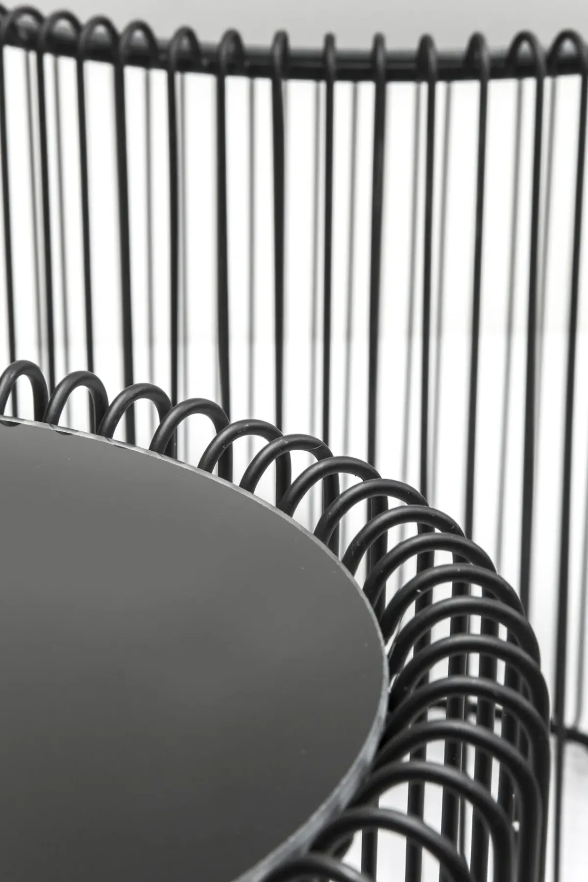KARE24.se Soffbord Wire Rund - Set med 2 Svarta Sidobord/Svart Glas, Ø44/32,5cm - KARE Design Best