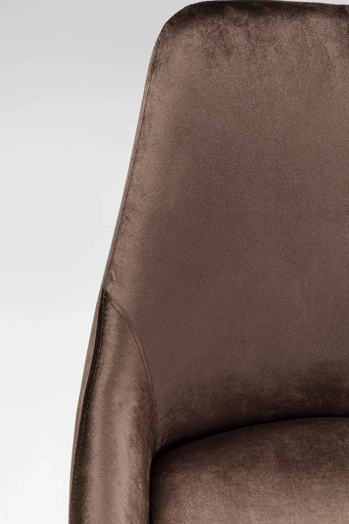 KARE24.se Stol East Side - Brun Sammet, Svarta Ben - KARE Design Outlet