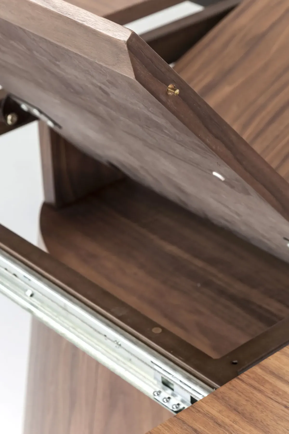 KARE24.se Utdragbart Bord Benvenuto - Ovalt Bord Valnöt, 200-250x110cm - KARE Design Outlet