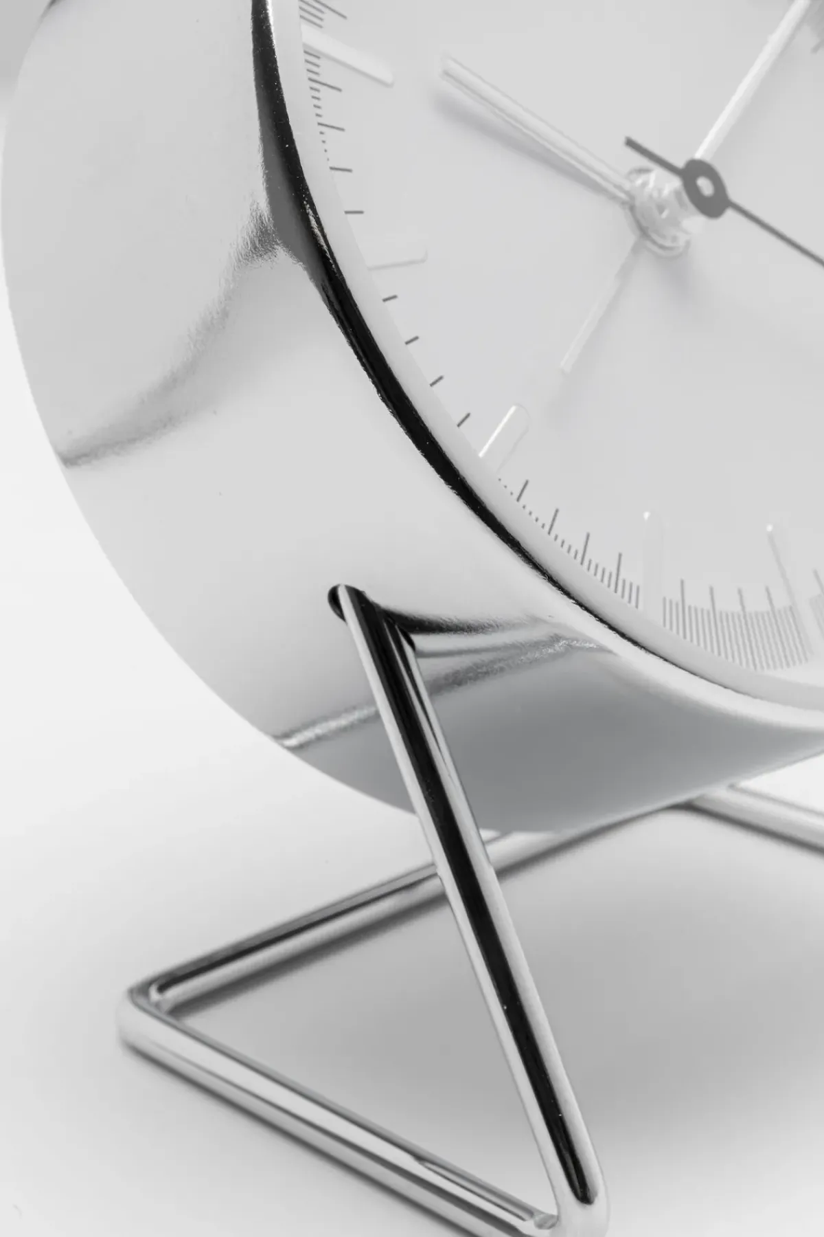 KARE24.se Väckarklocka Levin - Silver - KARE Design