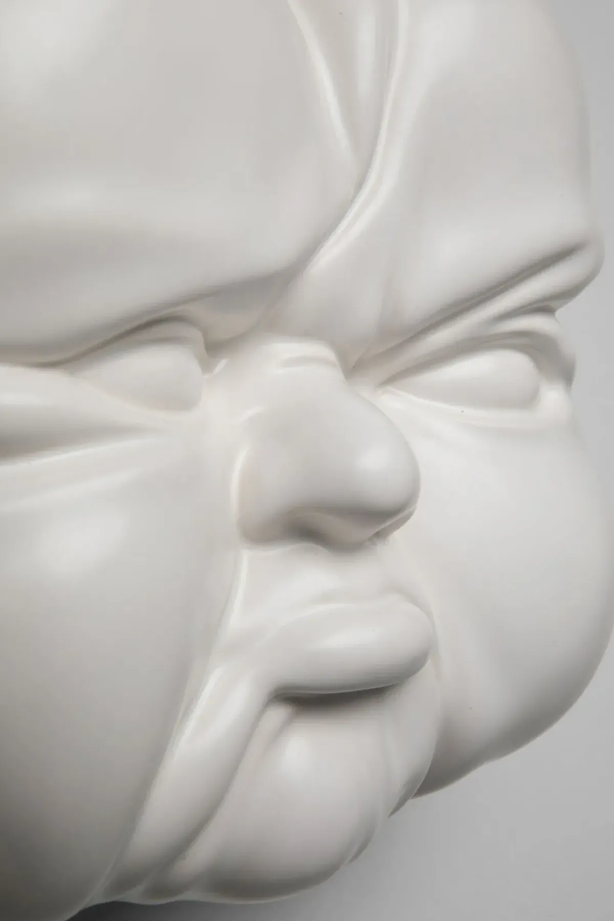 KARE24.se Väggdekor One Face, 18cm - KARE Design Best