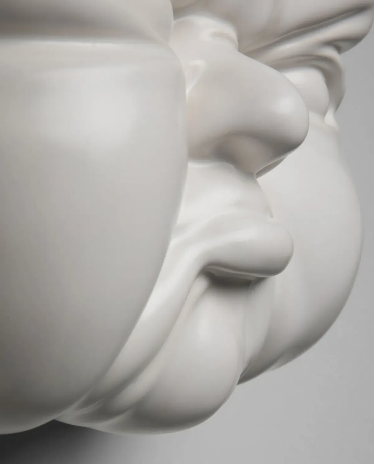 KARE24.se Väggdekor One Face, 18cm - KARE Design Best