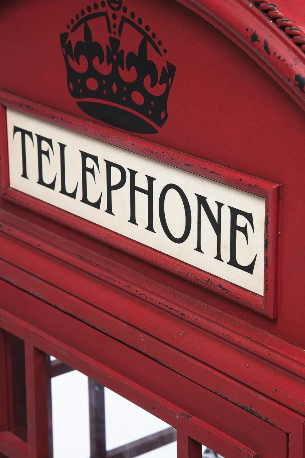 KARE24.se Vitrinskåp London Telephone , 139x49cm - KARE Design Sale